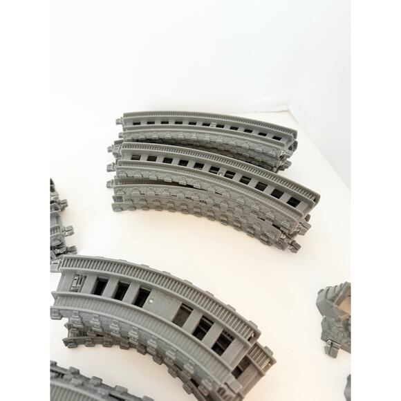 Thomas & Friends TrackMaster Railway Builder Bucket playset. - Picture 11 of 16